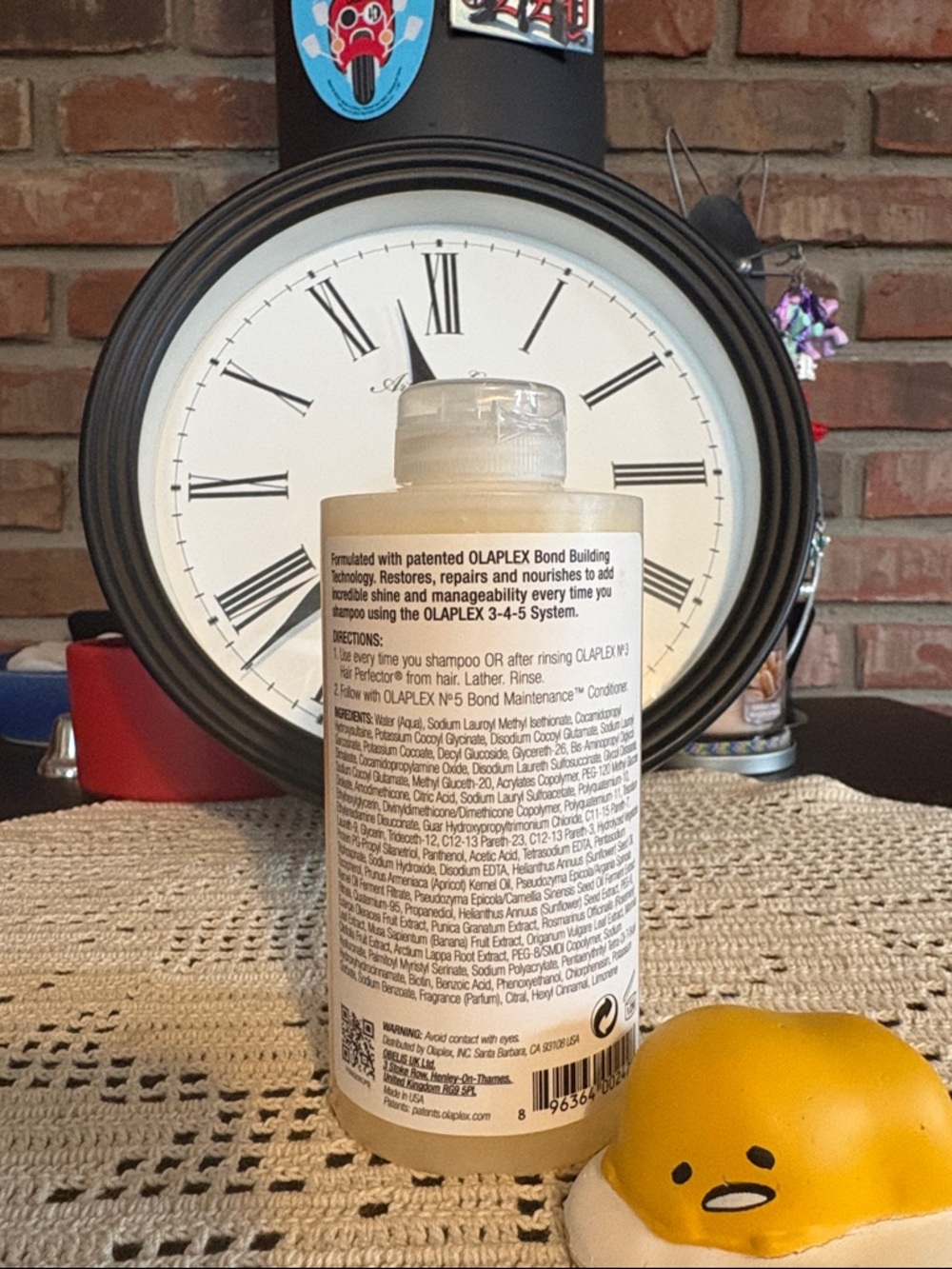 OLAPLEX No.4 Bond Maintenance Shampoo - 8.5 fl oz. - Picture 3 of 4